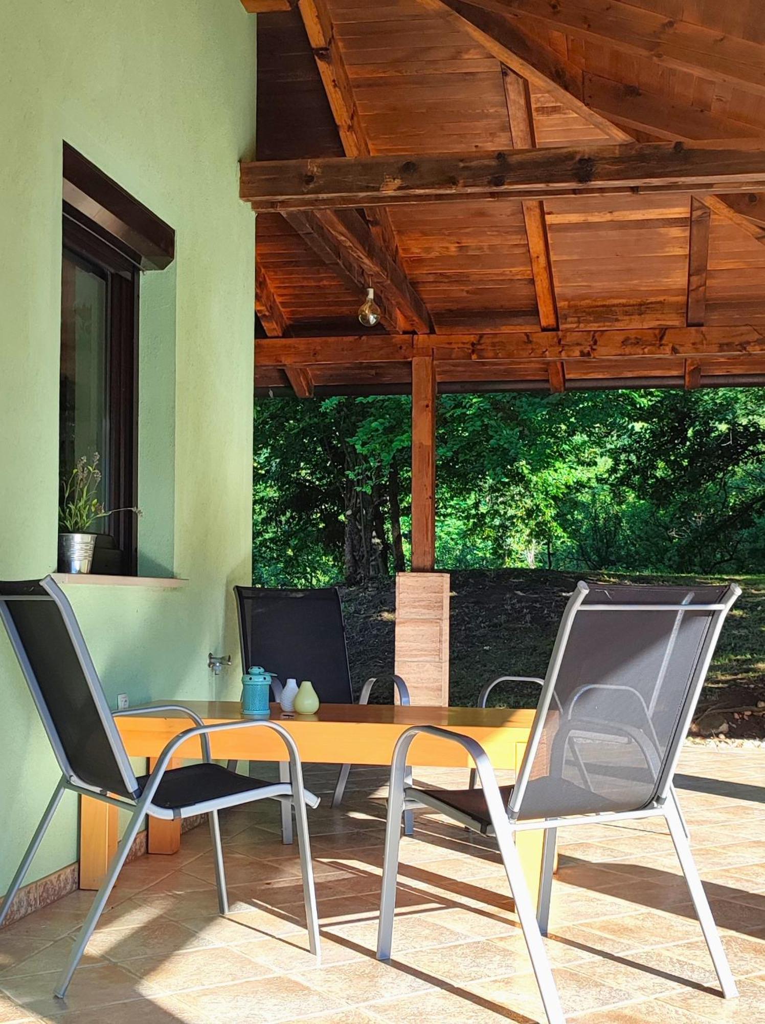 Private Place, Boca Bihać 外观 照片