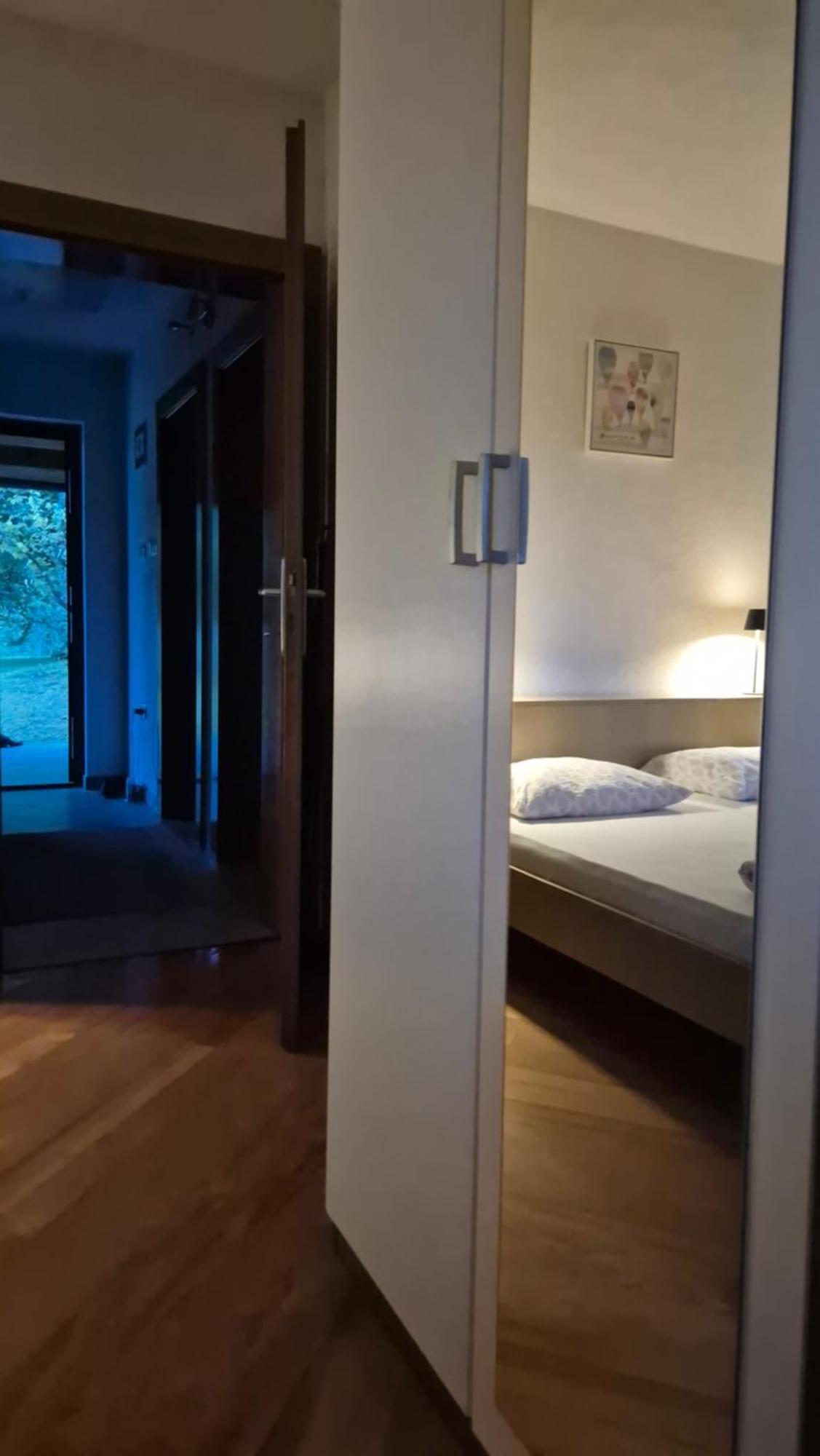 Private Place, Boca Bihać 外观 照片